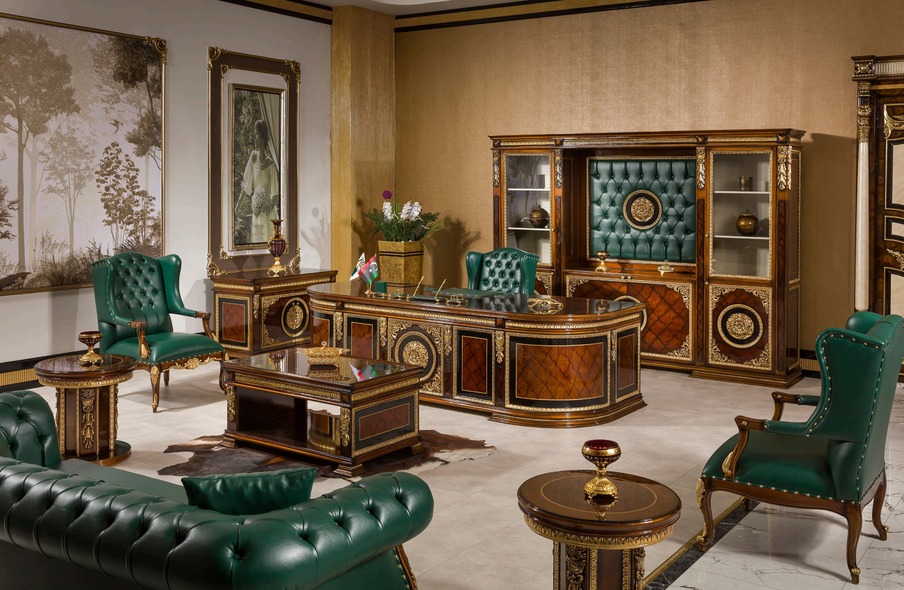 مكتب كلاسيكي