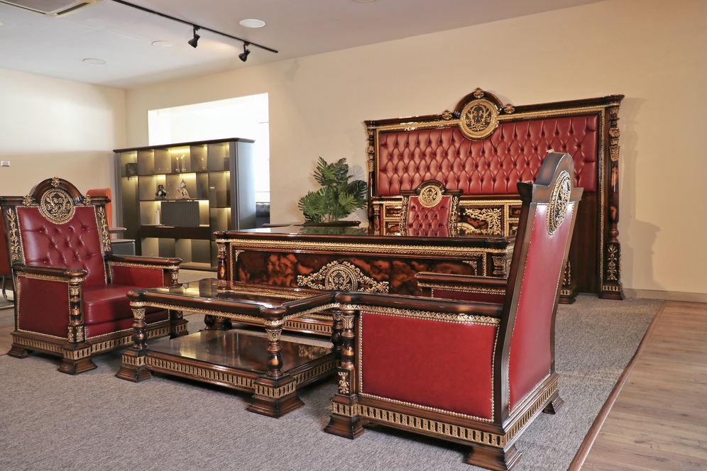 مكتب كلاسيكي