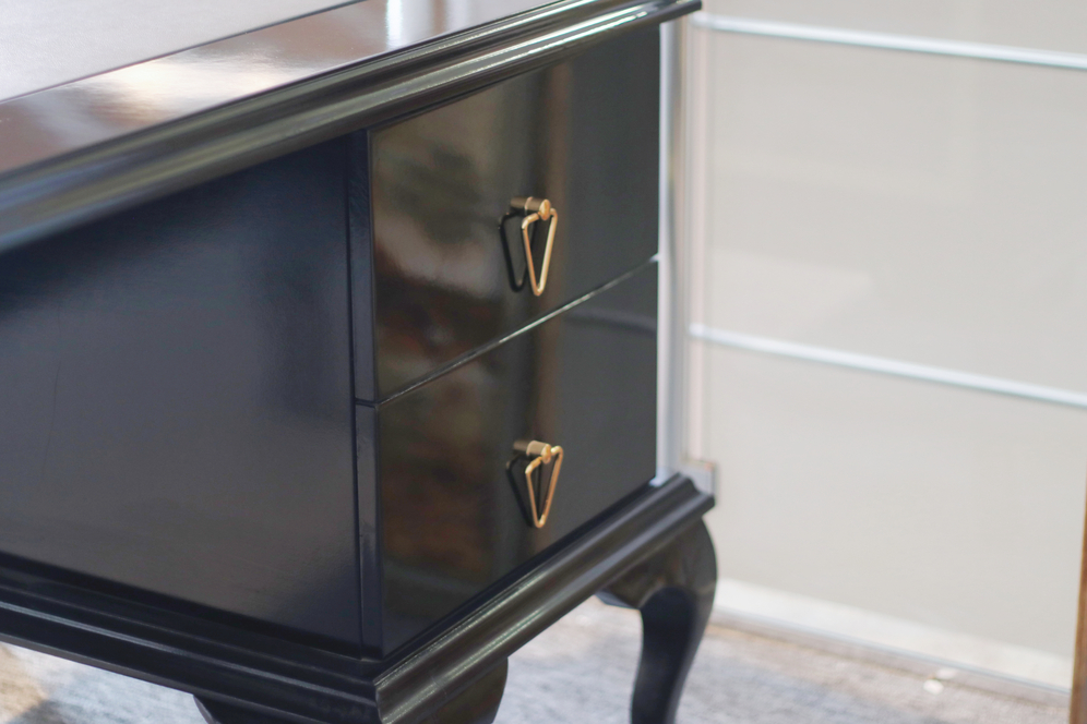 مكتب كلاسيكي